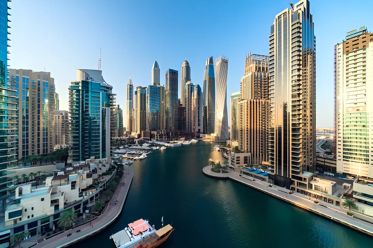 Ziplining at Dubai Marina