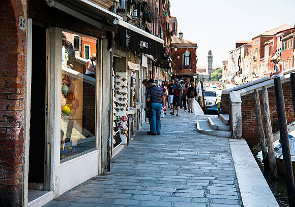 The 7 best places to go shopping in Italy