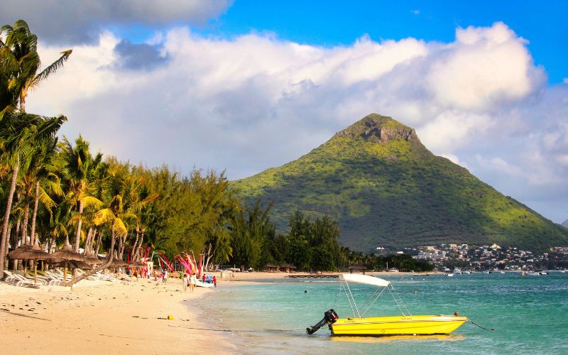 Romantic Escapes in Mauritius